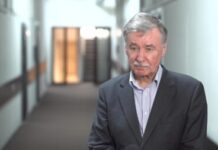 Producenci owoców i warzyw pełni obaw po przywróceniu 5-proc. VAT-u na żywność. Spodziewają się większej presji sieci handlowych na obniżkę cen